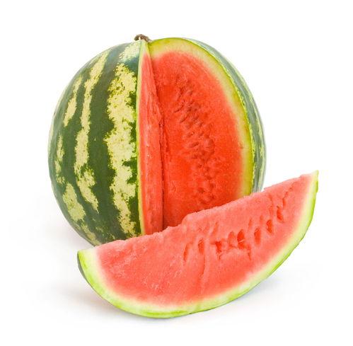 立秋吃瓜的视频,一起品味传统美食文化